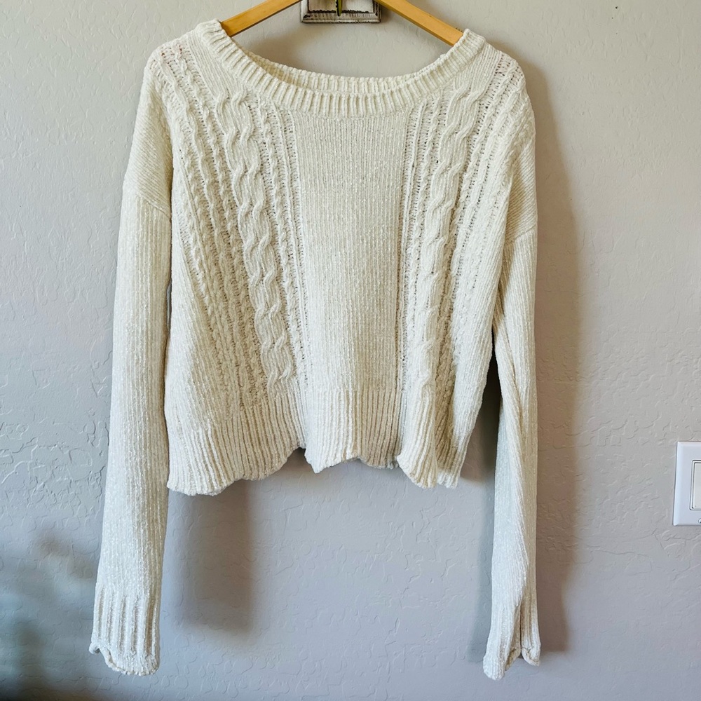 GB Gianni Bini sweaters | Chenille cable knit ribbed scallop hem long sweater